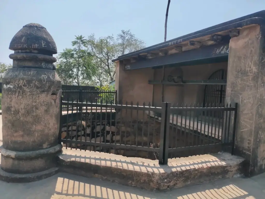 ulta-quila-prayagraj