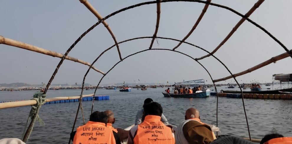 boat-ride-to-sangam