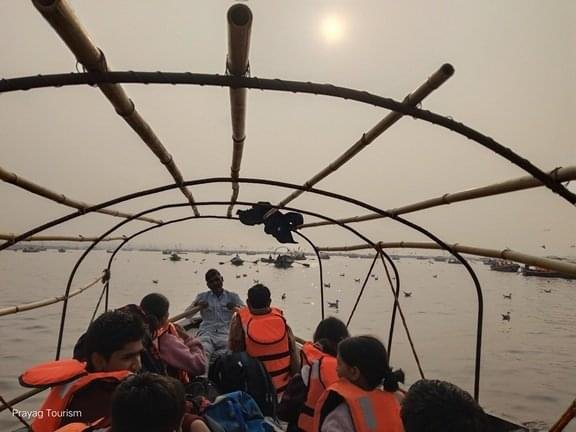 boat-ride-to-sangam
